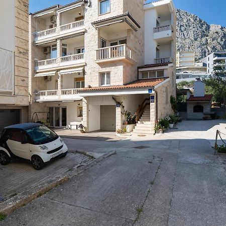 Apartments By The Sea Duce, Omis - 5973 Exterior photo